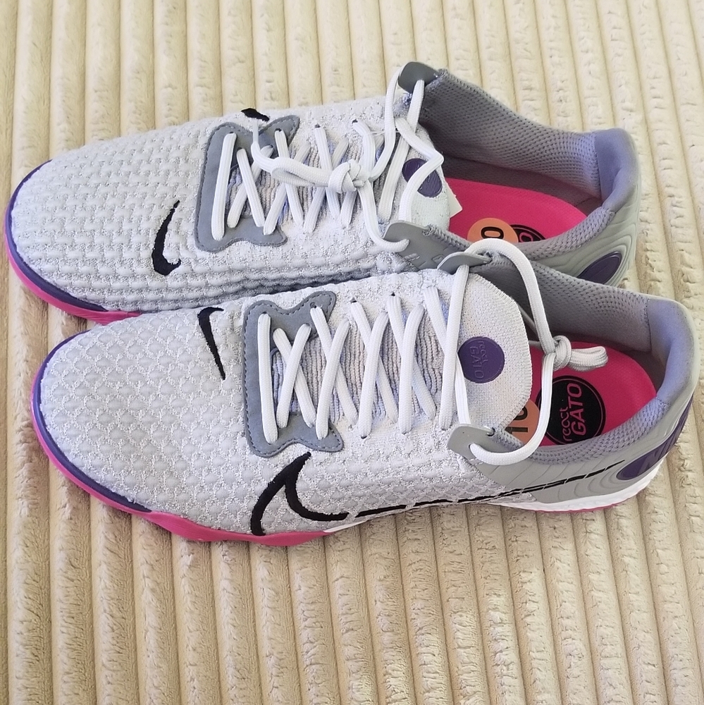 Nike React Gato